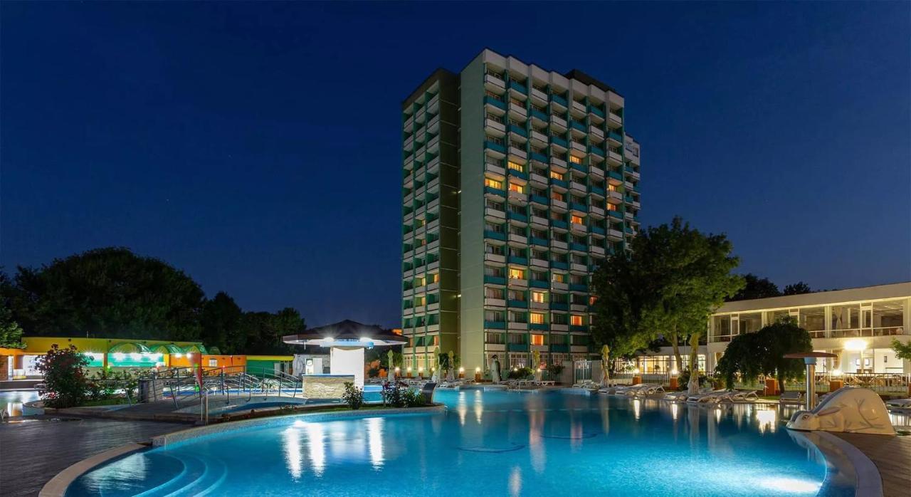 Hotel Aquapark Balada Saturn 만갈리아 외부 사진